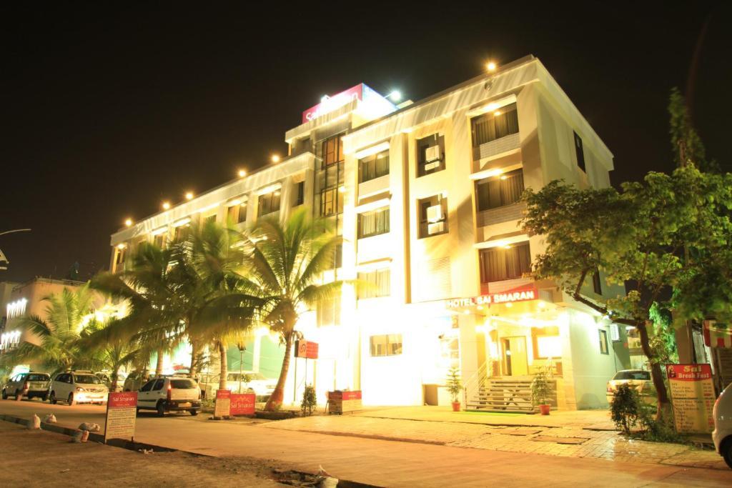 Hotel Sai Smaran Ширді Екстер'єр фото